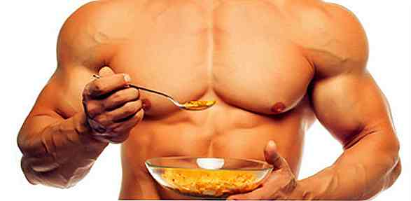 4 alimenti che gli esperti raccomandano per costruire i muscoli