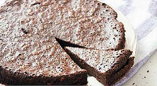 7 Rețete de tort de ciocolată cu conținut scăzut de carbohidrați