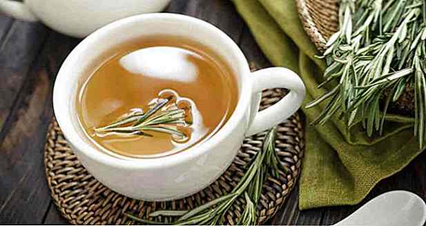 Comment faire du thé au romarin - Recette, avantages et astuces