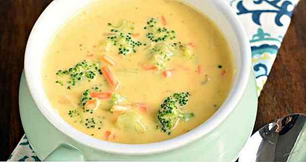 7 recettes de soupe au brocoli avec de la lumière au fromage