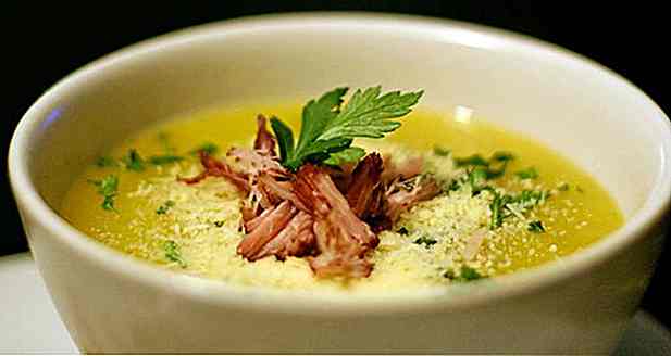 8 recettes de soupe avec soupe à la lumière de viande sèche