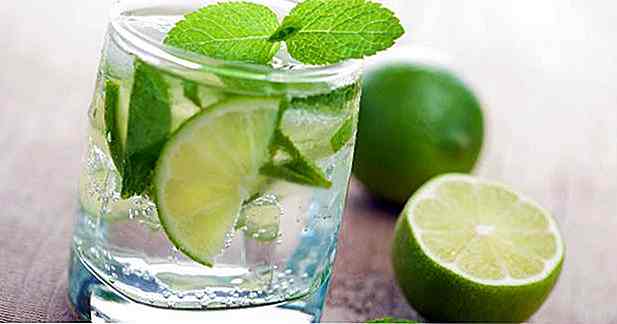 Der richtige Weg, Wasser mit Zitrone für die besten Ergebnisse zu trinken